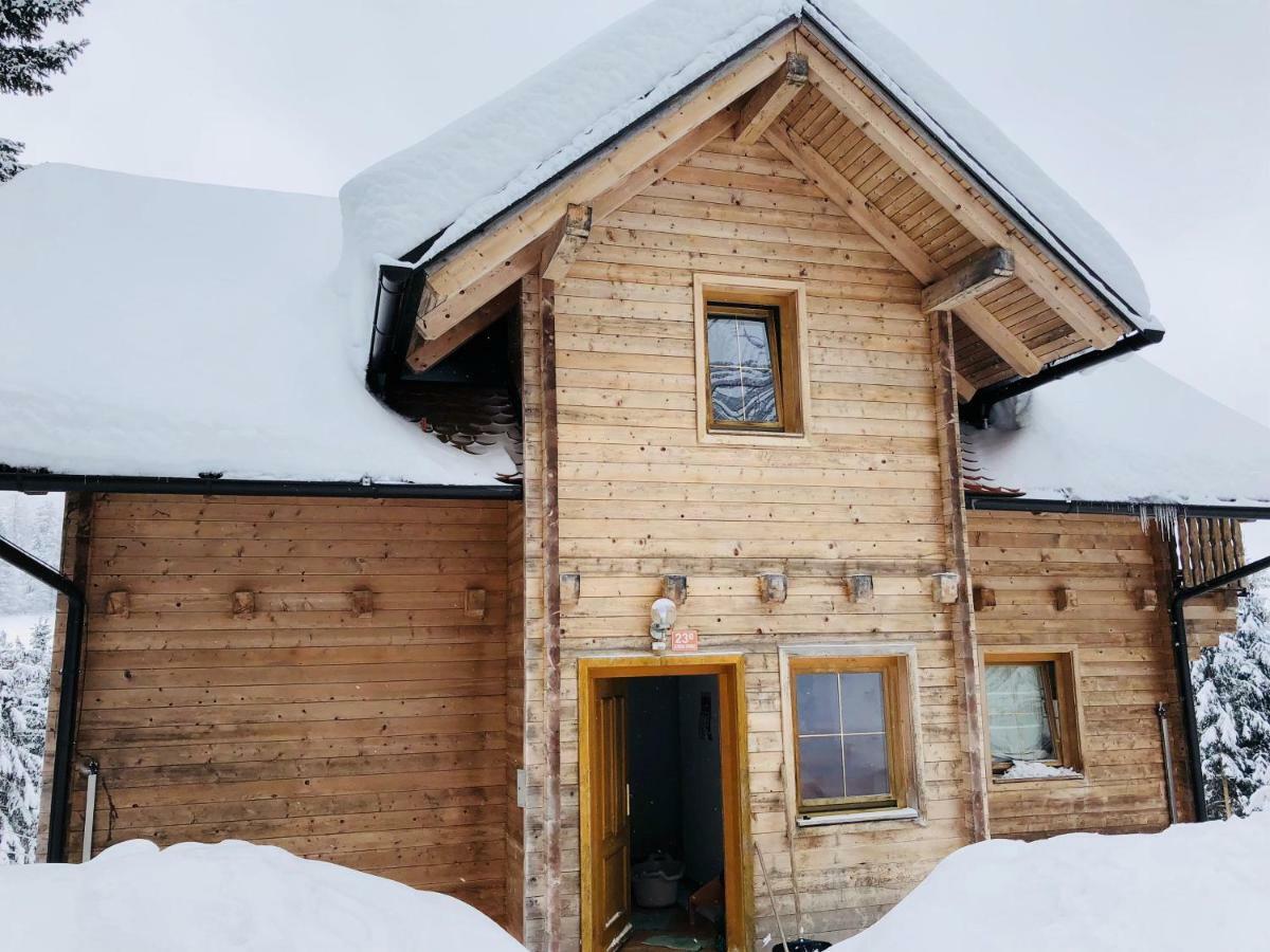 Apartmaji Zlata Lisicka Cerkno Zewnętrze zdjęcie